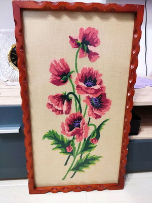 Vintage hand-embroidered painting like new with wooden frame 36x64
