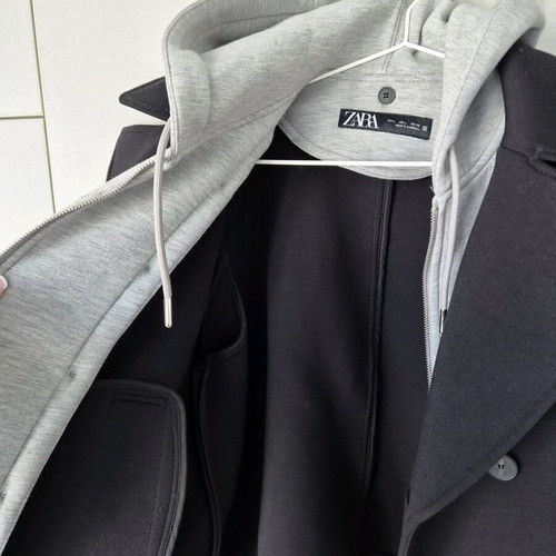 Zara 2-in-1 Outerwear with Detachable Hood Size L Like New