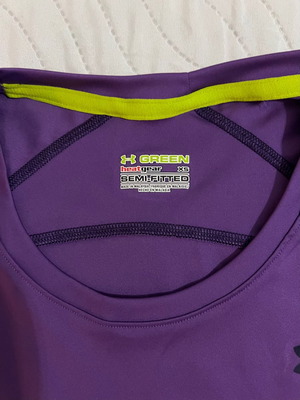 Under Armour Blouse