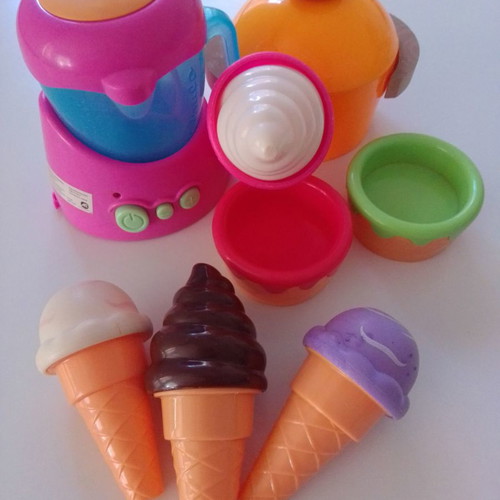 Children's toys used, assorted