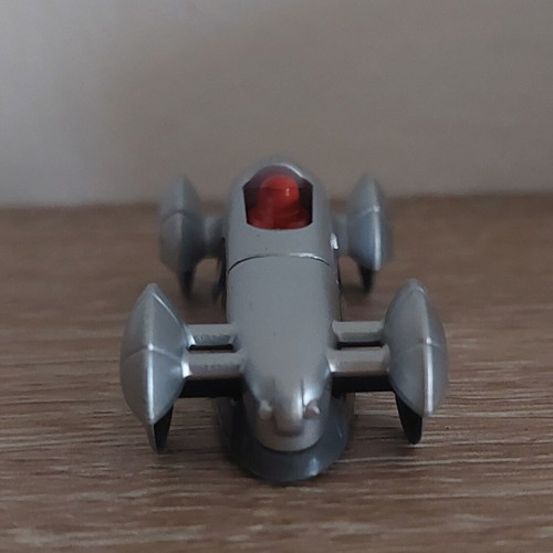 Kinder Surprise Samson OX 2004 toy car used