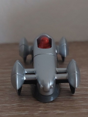 Kinder Surprise Samson OX 2004 toy car used