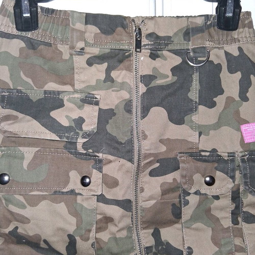 Bershka mini skirt in denim fabric with camouflage pattern, zipper and pockets