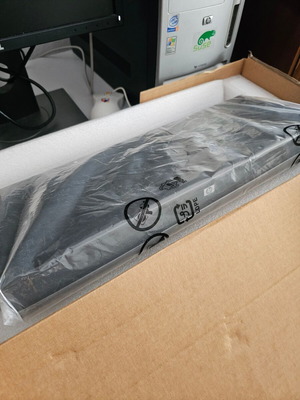 HP 16 Ports KVM Server Dual Console Switch 336056-001 520-344-509 new
