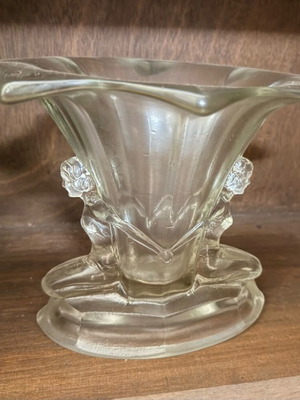 Vintage Art Deco Windsor glass vase with putti base used