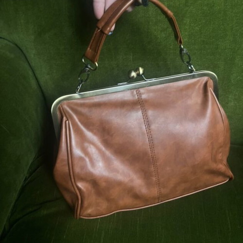 Vintage leather handbag like new, brown with bronze details