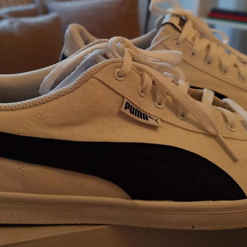 Puma Urban Plus CV men's fabric shoes size 45 like new, white and black