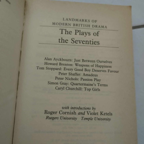 Landmarks of Modern British Drama The Plays of the Seventies (v. 2) used