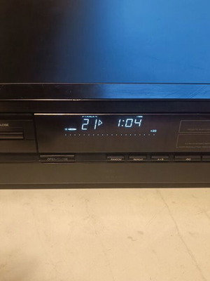 Philips CD 600 like new audio player