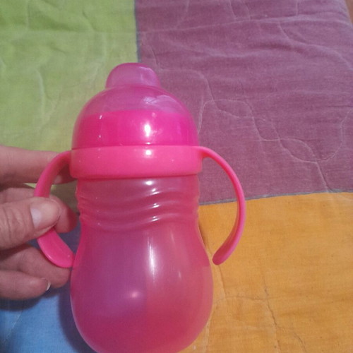 Sippy cup with soft spout new