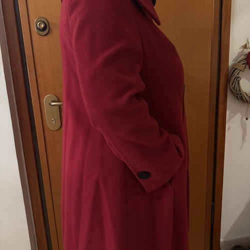 MIA red coat size 54