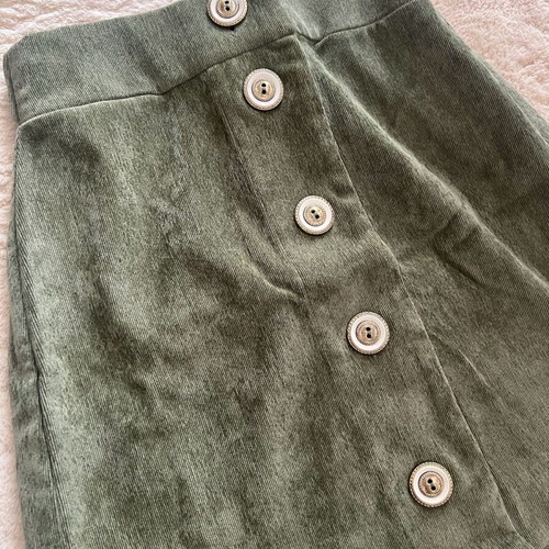 Mini skirt new size S green Aitheras Clothing