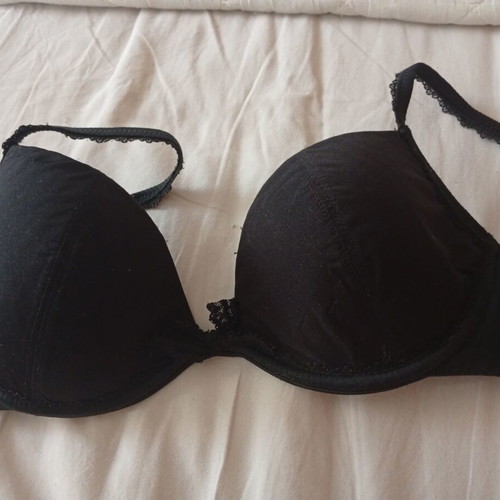 Karen Millen bra 75B black, good condition