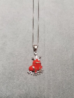 Necklace new, chain length 44 centimeters