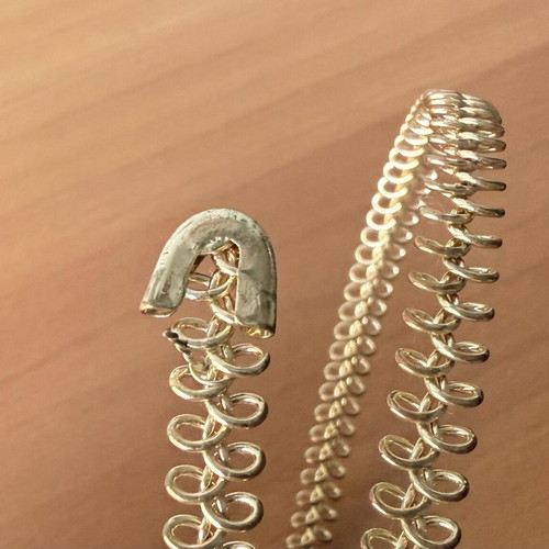 Metal choker gold color Bershka like new