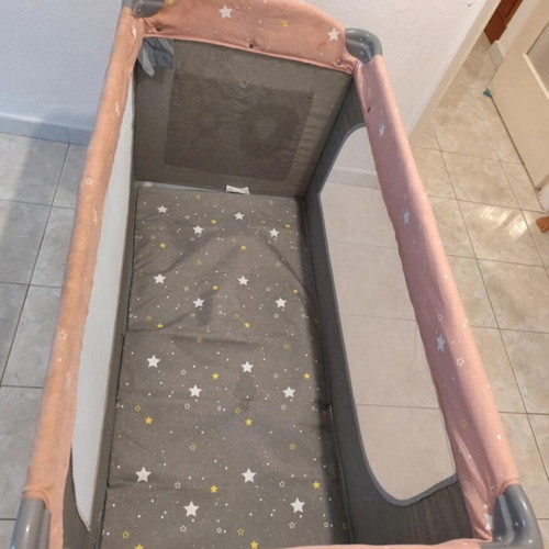 Cangaroo playpen