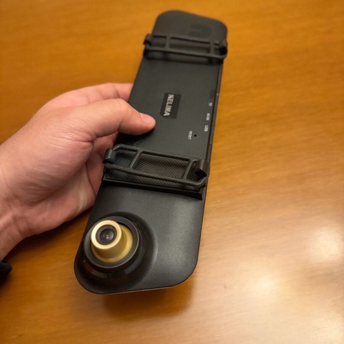Car mirror with 1080p camera and 4.3’’ screen like new
