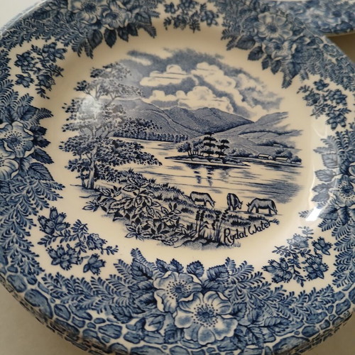 Vintage English Ironstone dessert set 7 pieces, like new