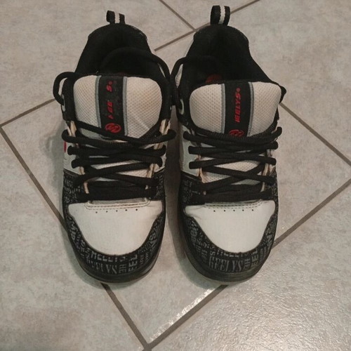 Heelys παπούτσια μεταχειρισμένα μέγεθος 38 μαύρο και άσπρο