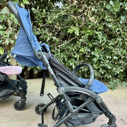 Bumprider Connect 3 twin strollers like new, pack of 2, pink and blue