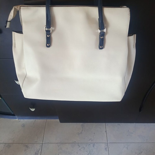 Women's shoulder bag new, black and white