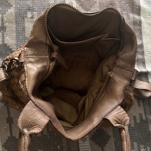 Leather bag crossbody made in Italy, like new, chocolate brown
