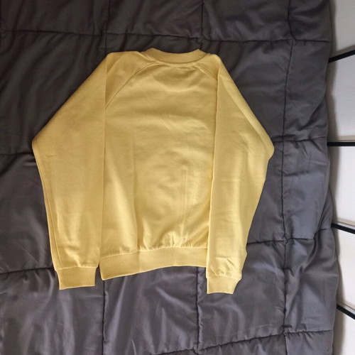 Sweatshirt like new, comfortable casual, sizes S and M