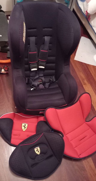 Παιδικό κάθισμα αυτοκινήτου ferrari από 0 έως 18 κιλά