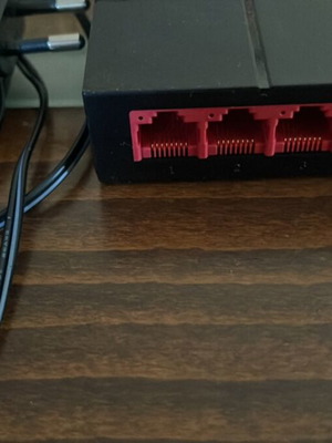 Mercusys 1000 Mbps switch like new