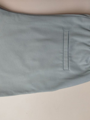 Shorts pistachio with pocket and pleat like new, size S