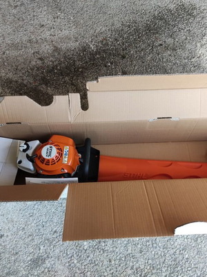 Stihl HS 82R professional pole pruner new