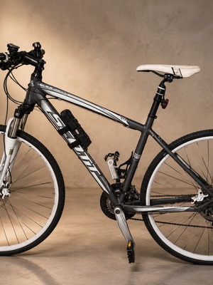 Scott Sportster 30 Bicycle like new, city, disc brakes, 29 inch wheels
