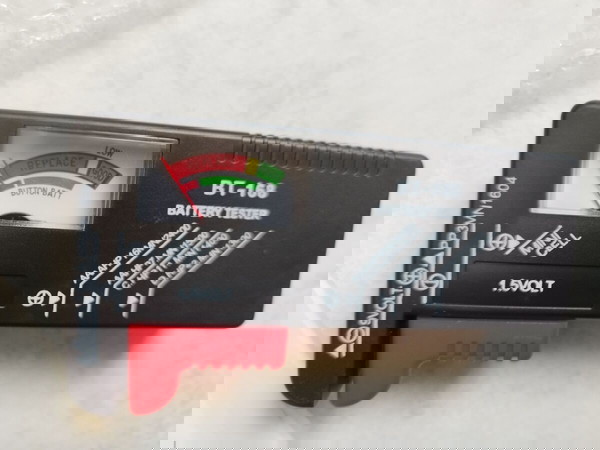 Αναλογικός Μετρητής Μπαταριών 1.5v Και 9v Oem Bt-168