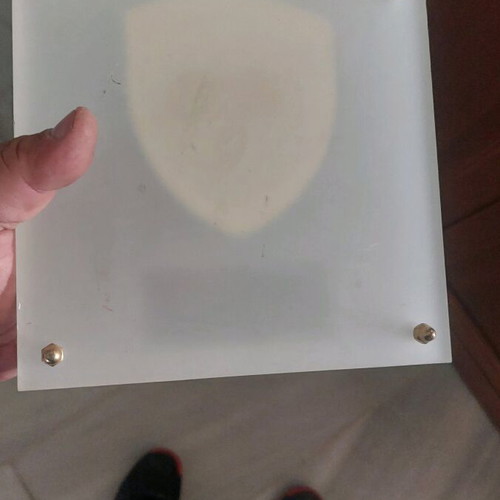 GEEΘA plaque in plexi glass like new