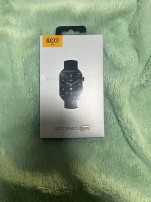 QCY Watch new with charging cable compatible with iOS and Android