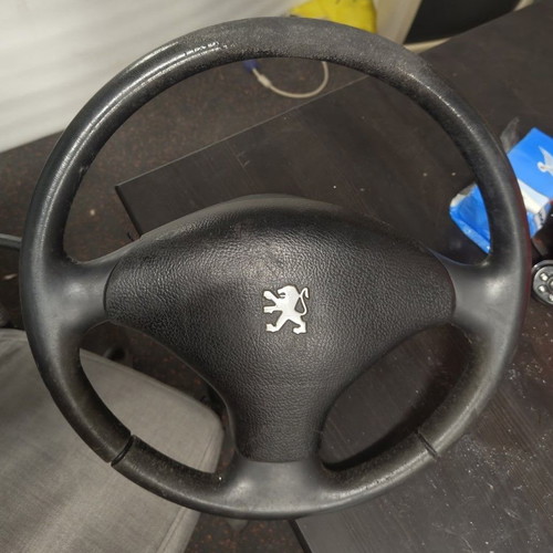 Steering wheel 106 GTI with airbag used