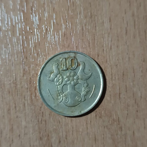 Cyprus 10 Cents collectible coin 1988