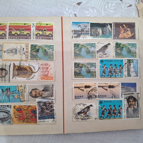 Collectible old stamps used, collection of about 300 pieces