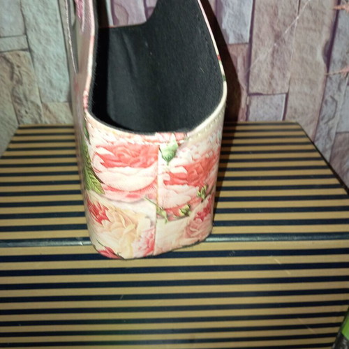 Small basket like new for multiple uses