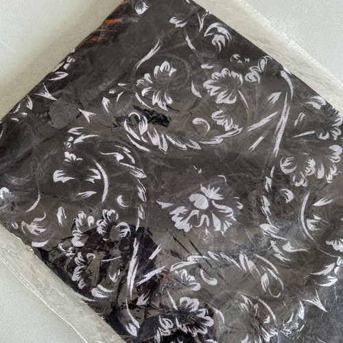 Women's scarf new, black and white
