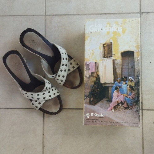 El Gaucho by Giuliano Cutrina women's vintage clogs with pony skin straps, size 37