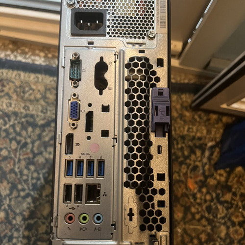 Lenovo computer i5 8GB RAM used, 250GB HDD, excellent condition