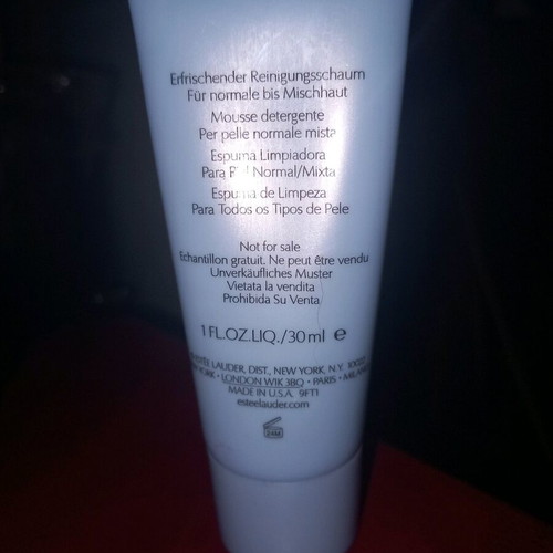 Estee Lauder Perfectly Clean facial cleanser new 30ml