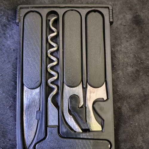 Camel vintage pocket multitool card size like new
