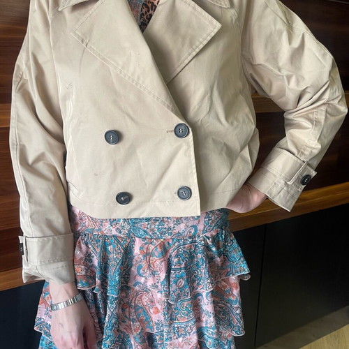 Cropped trench coat jacket like new, beige, size large