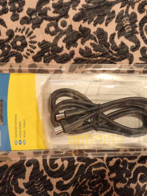 Antenna cable 1.5 meter new, sealed