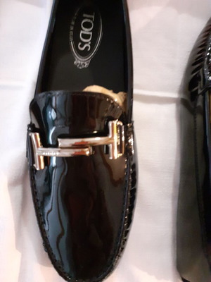 Tod's Gommino women's loafers new black patent leather size 40