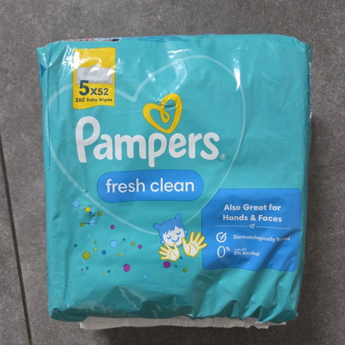 Pampers new pack of 260 from UK