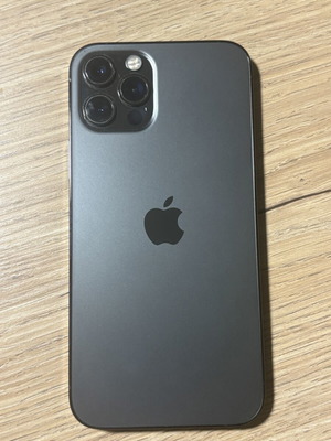iPhone 12 Pro 256GB like new, black, genuine battery