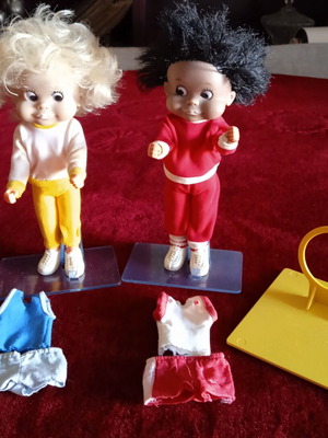 LYRA Sport Billy & Sport Lilly | Collectible figures, with base and other accessories